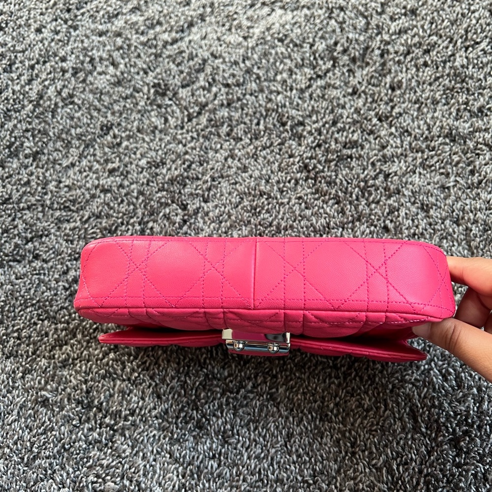 Miss Dior cannage leather promenade chain clutch - Picture 16 of 16